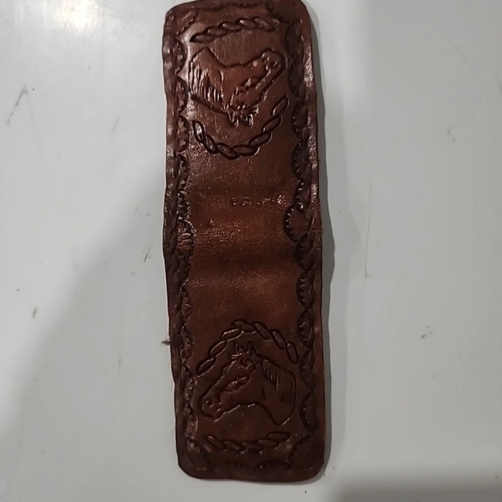 Embossed Horse Design Leather Money Clip